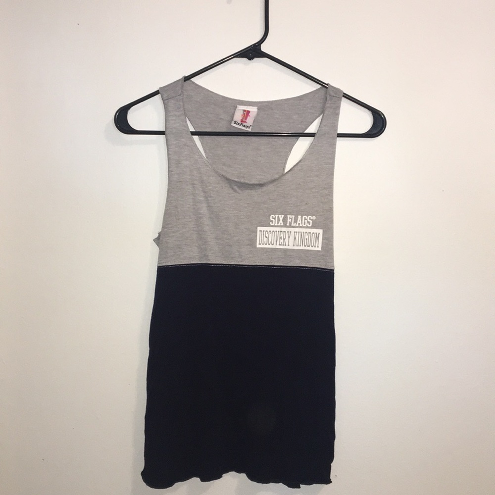 I am selling a tank top